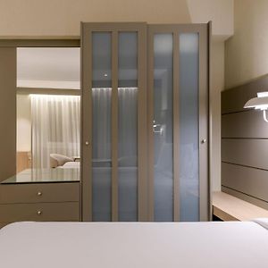 Habitación Estándar con 2 Camas Individuales